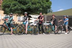 Gleich 10 neue Mountainbikes haben im CJD Heinrichstift Hohenleuben Einzug gehalten.